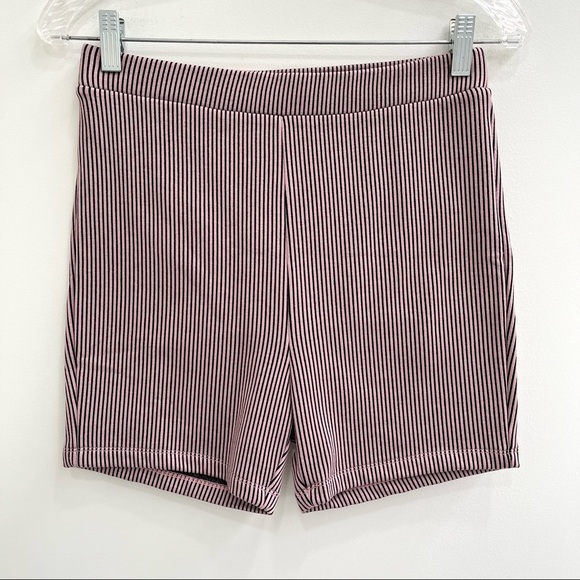Lovers & Friends Tracy pink black stripe biker shorts high waisted size medium - Picture 1 of 11